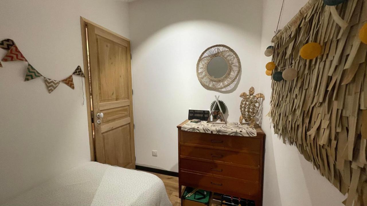 ニーム Jolie Annexe Du Mas Dans Le Coeur De La Garrigue Nimoiseヴィラ エクステリア 写真