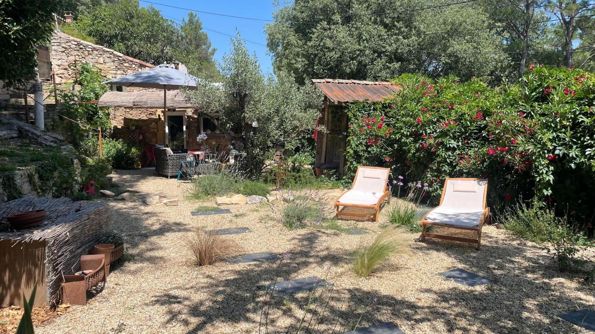 ニーム Jolie Annexe Du Mas Dans Le Coeur De La Garrigue Nimoiseヴィラ エクステリア 写真