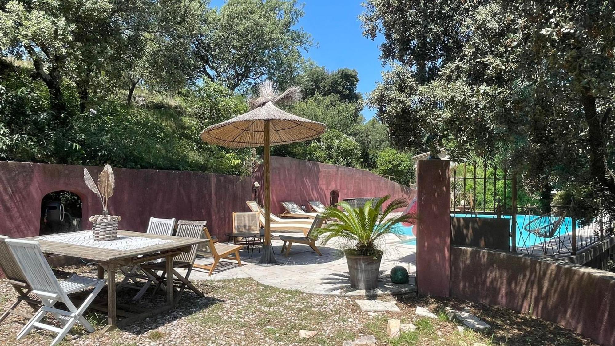 ニーム Jolie Annexe Du Mas Dans Le Coeur De La Garrigue Nimoiseヴィラ エクステリア 写真